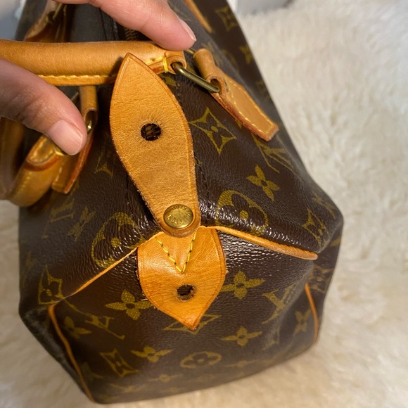 Speedy 25 ❤️year 2012 ✅11 years young😂 no lock and key - Picture 7 of 16